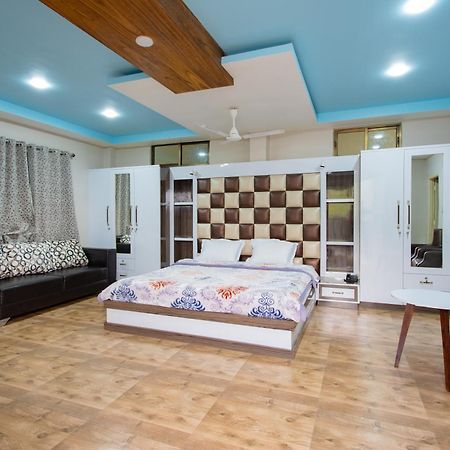 Radiant Club & Resort Imphal Exterior photo